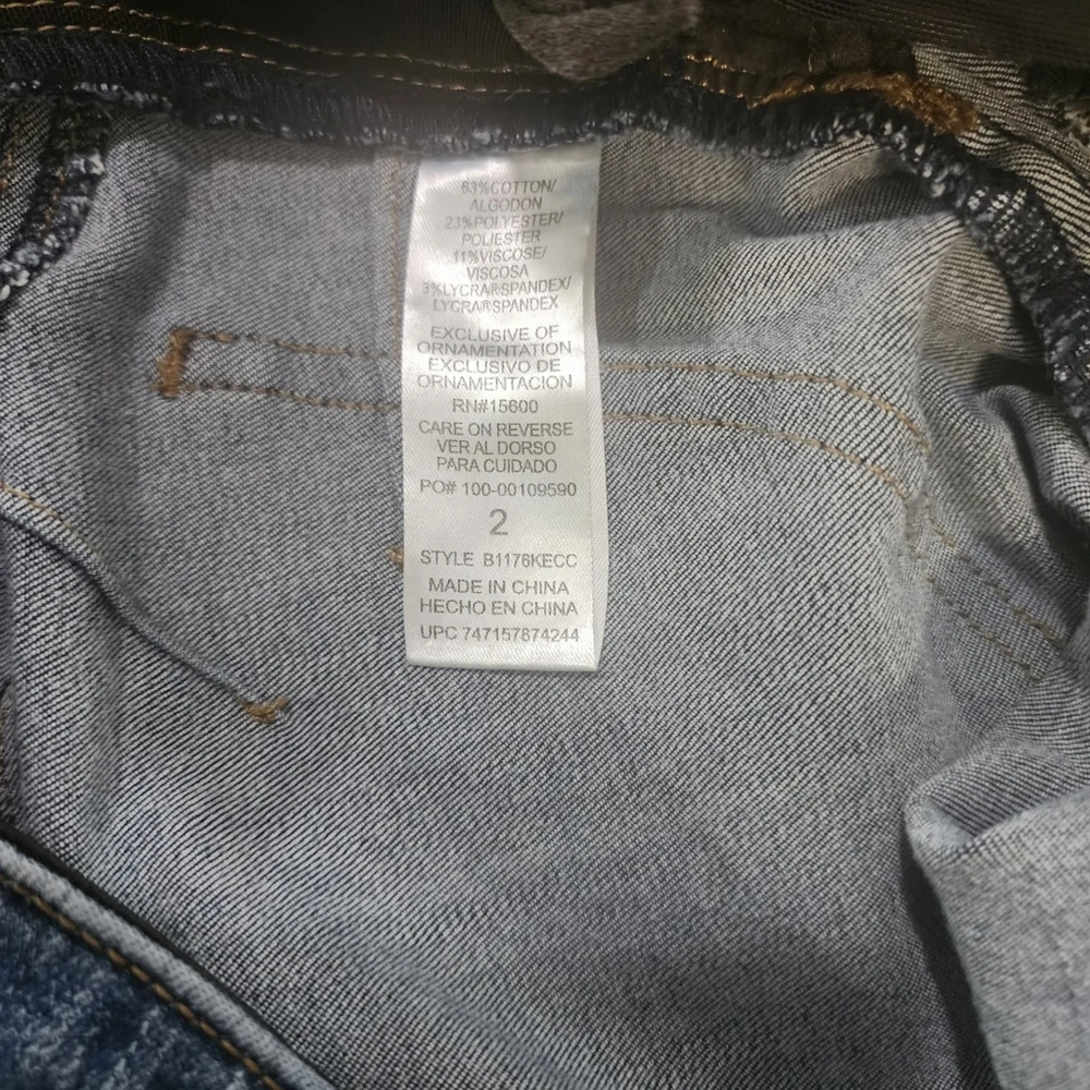 Democracy Absolution Distressed Skinny Jeans Size 2 Blue - Picture 6 of 7